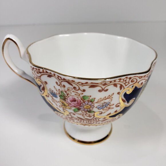 Vintage Salisbury English Bone China 3-piece Tea Trio Cobalt, Gold Trim - Picture 6 of 8